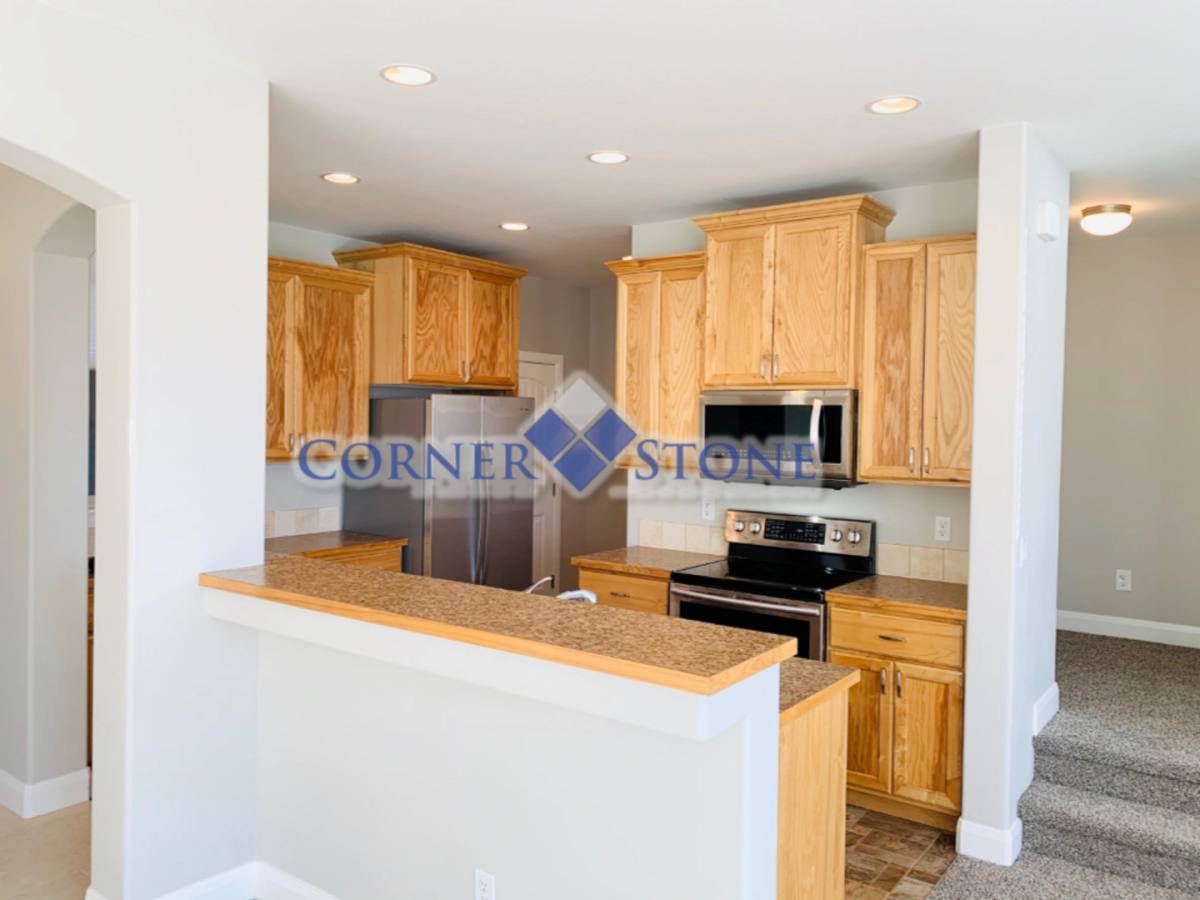 House for rent at 701 Stallion Springs Way, Middleton, ID 83644