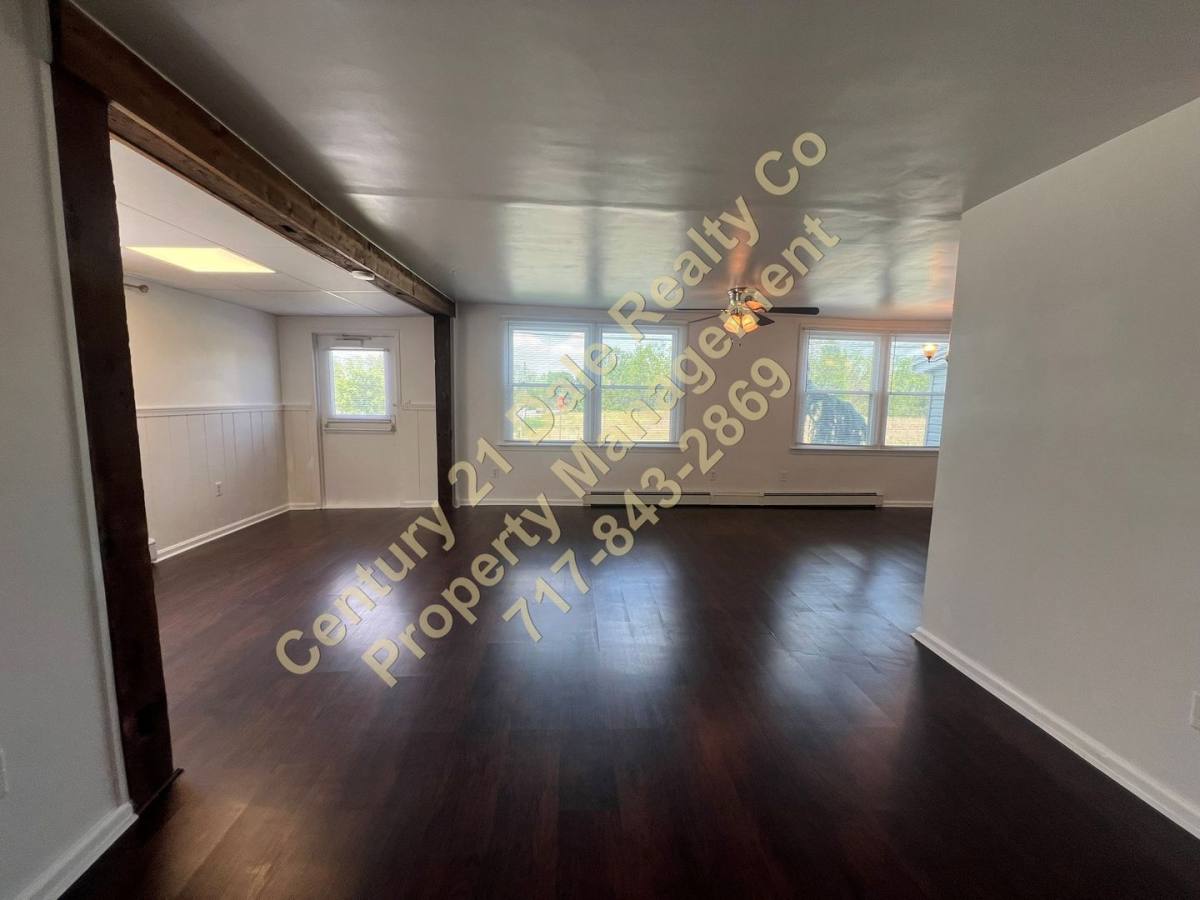 House for rent at 7322 Lincoln Highway, Thomasville, PA 17364