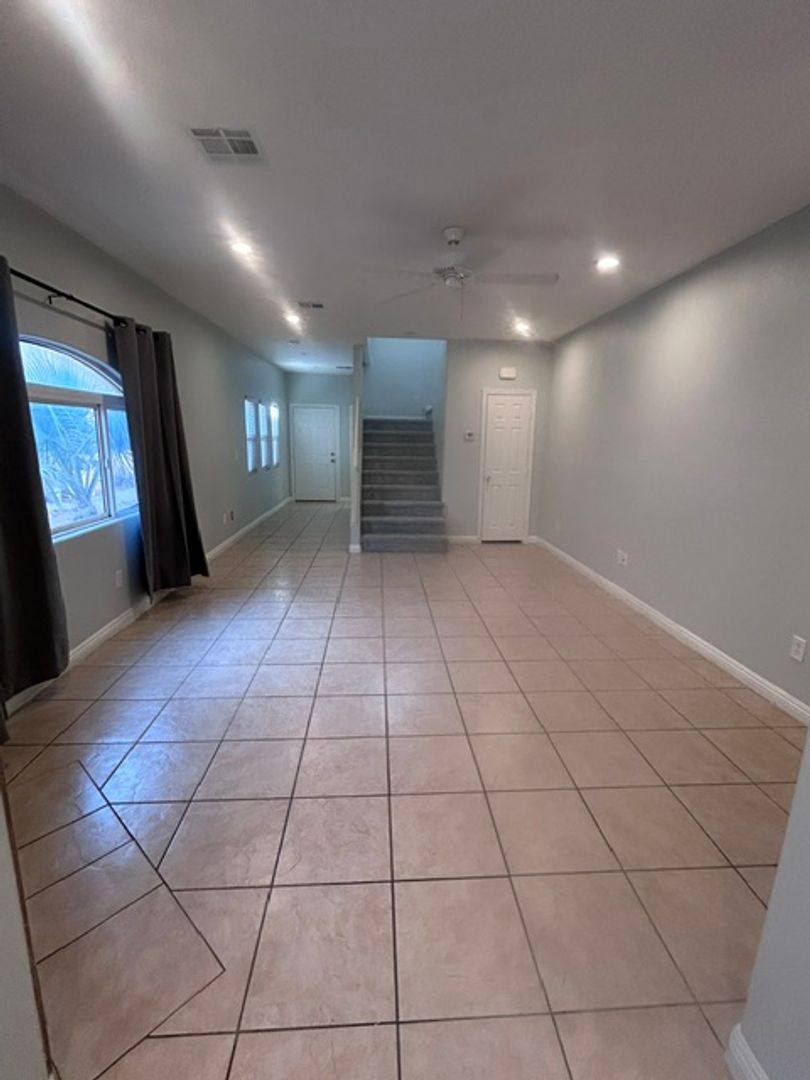 Townhouse for rent at 452 E Sunset Rd, Henderson, NV 89011