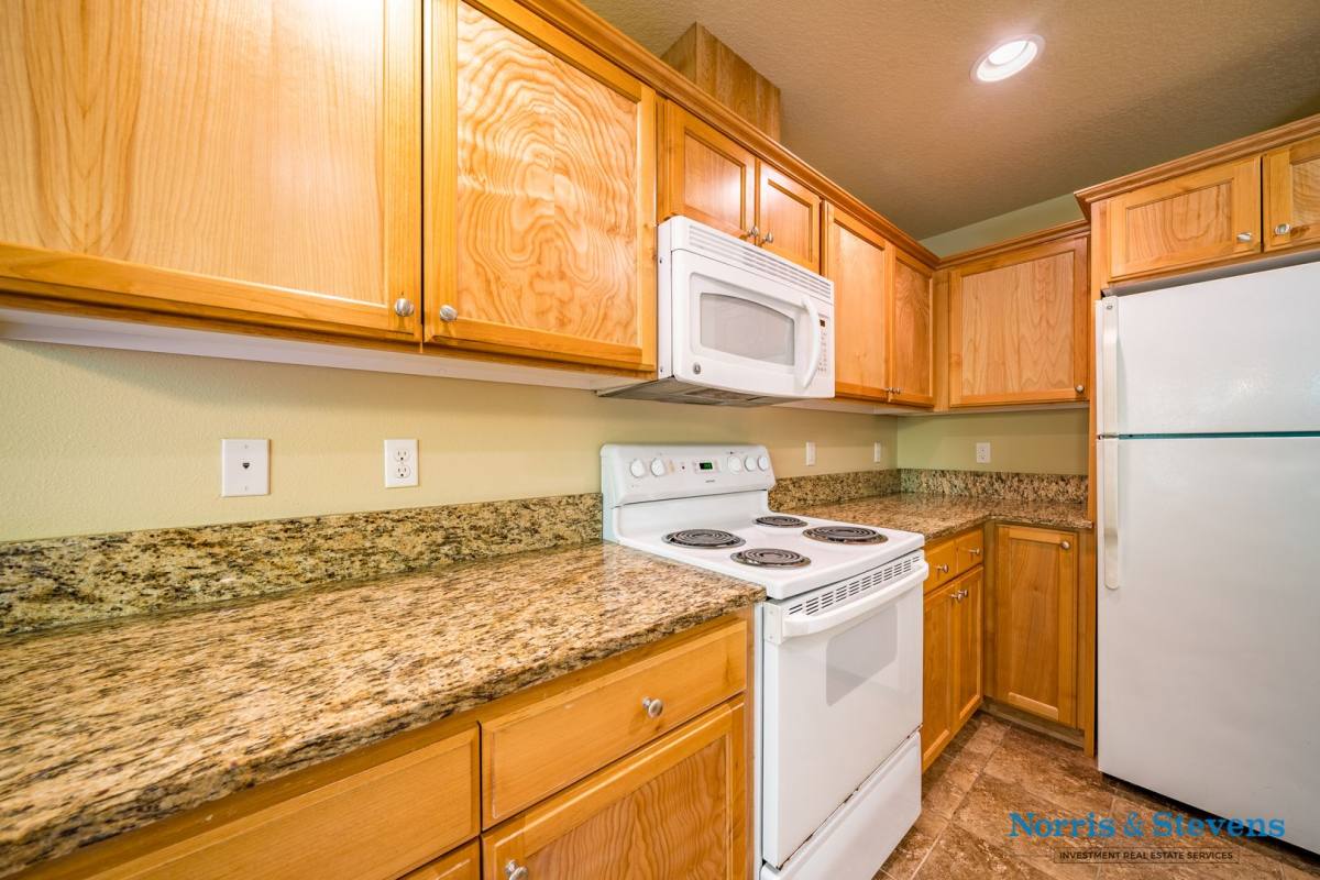 Apartment for rent at 5513 - 5517 NE, Vancouver, WA 98661