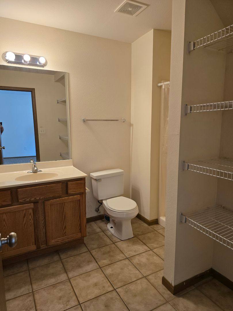 Apartment for rent at 5713-5715 Canaveral Dr, Columbia, MO 65201