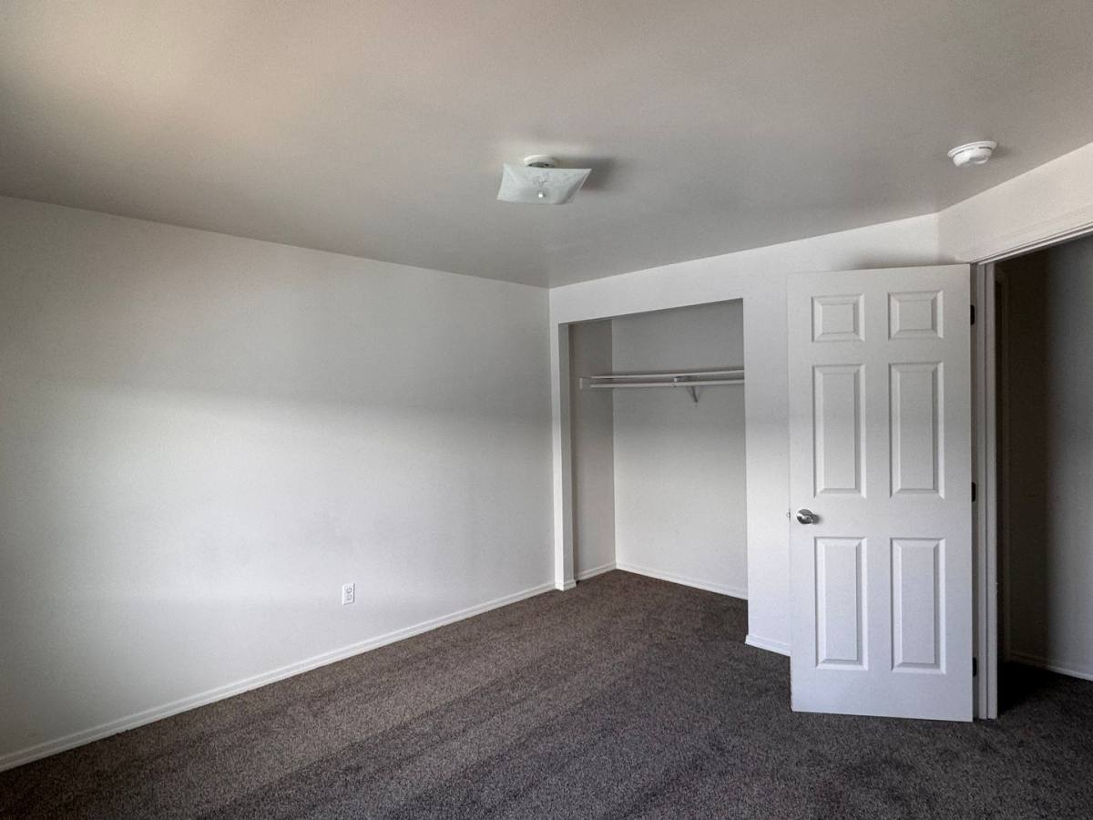 Apartment for rent at 1107 Browne, Yakima, WA 98902
