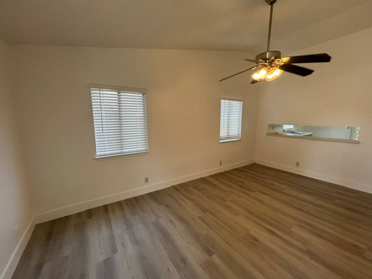 House for rent at 1136 W Damron, Tulare, CA 93274