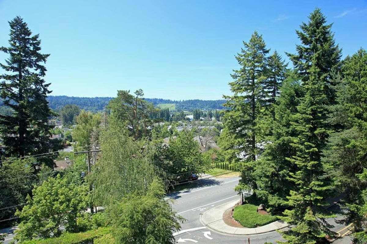 Apartment for rent at 9200 Redmond Wdnvll Rd NE, Redmond, WA 98052