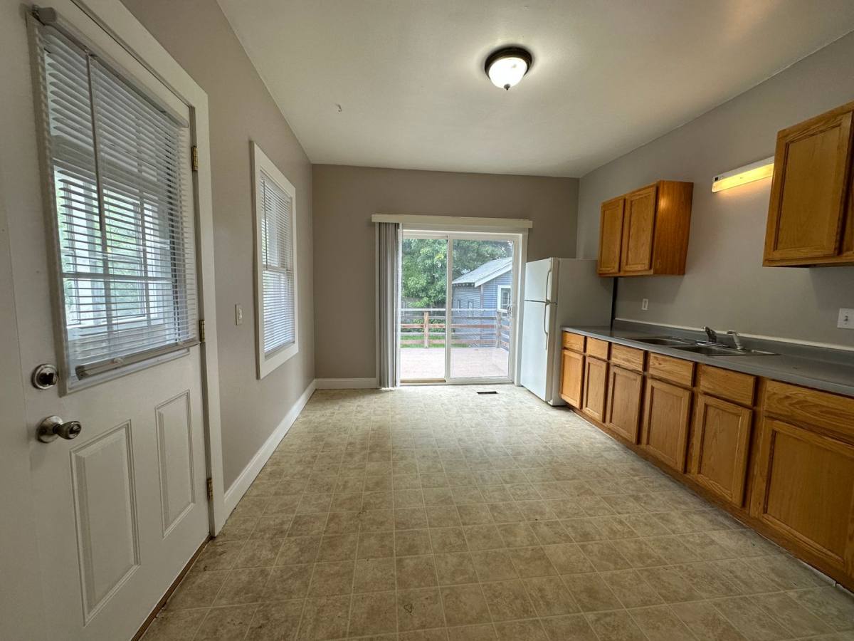 House for rent at 1503 N NE, Grand Rapids, MI 49505