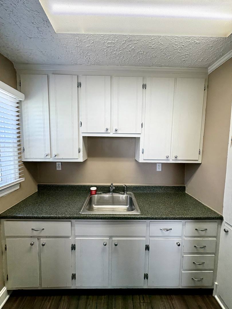 House for rent at 316 Fairview Dr, Hopkinsville, KY 42240