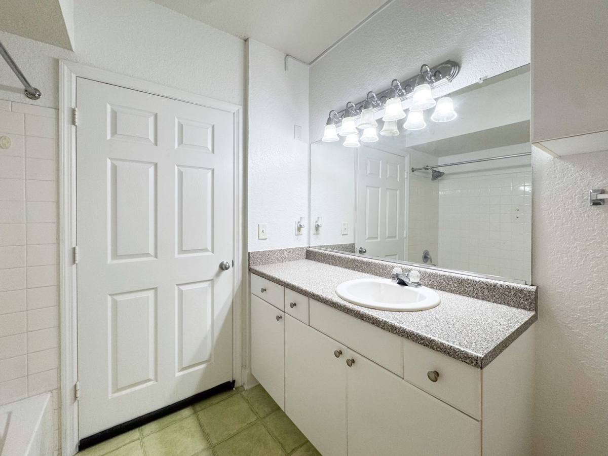 Apartment for rent at 202 E S St #3047, Orlando, FL 32801