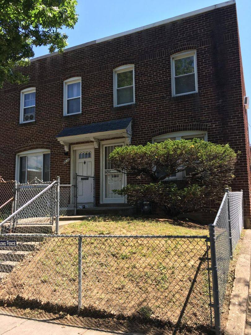 House for rent at 3311 Clay Pl, NE #HOUS, Washington, DC 20019