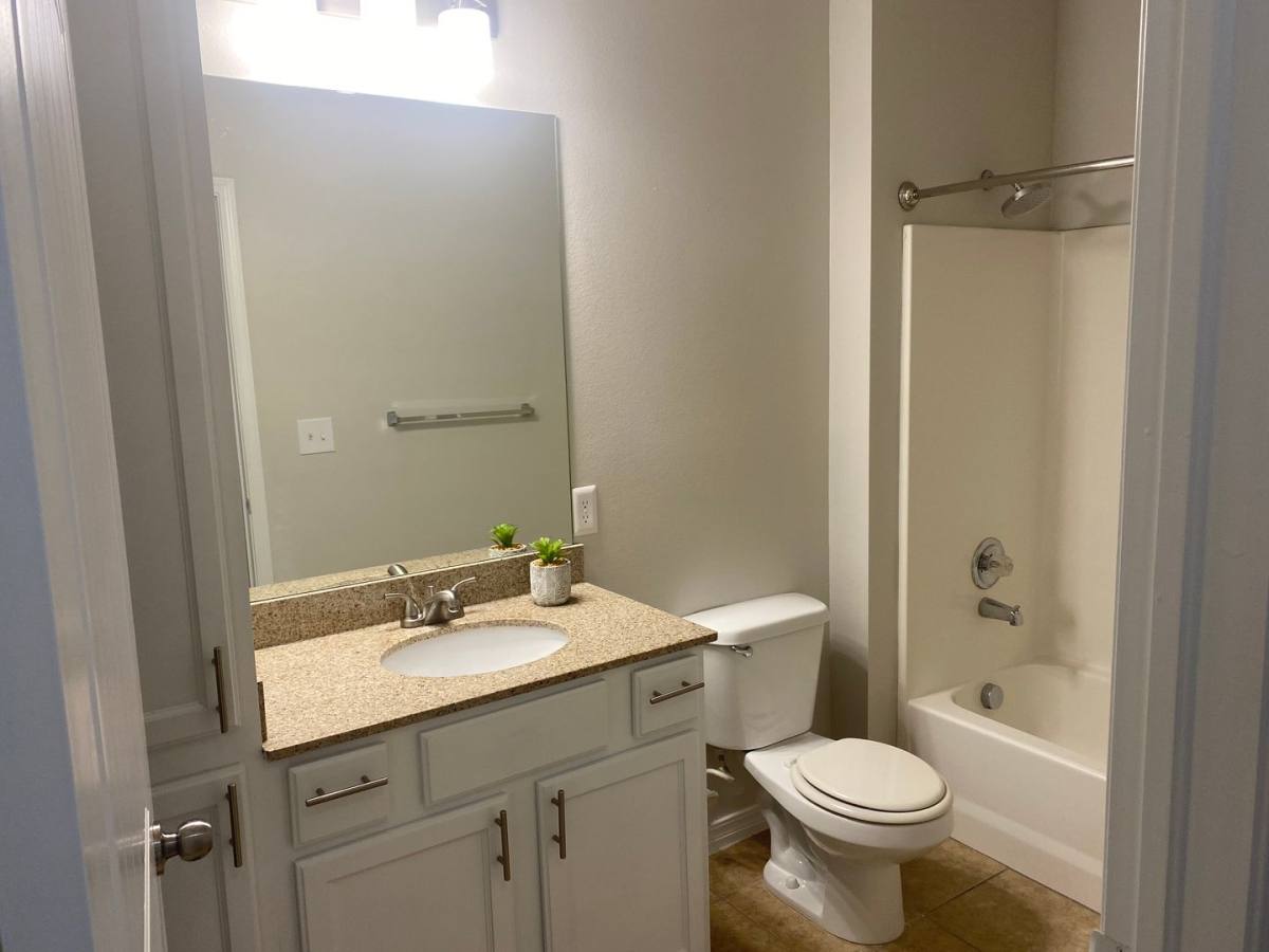 Apartment for rent at 14681 S 82nd E Ave, Bixby, OK 74008