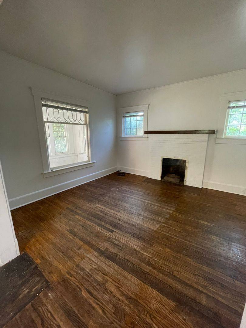 House for rent at 1116 Packard St, Ann Arbor, MI 48104