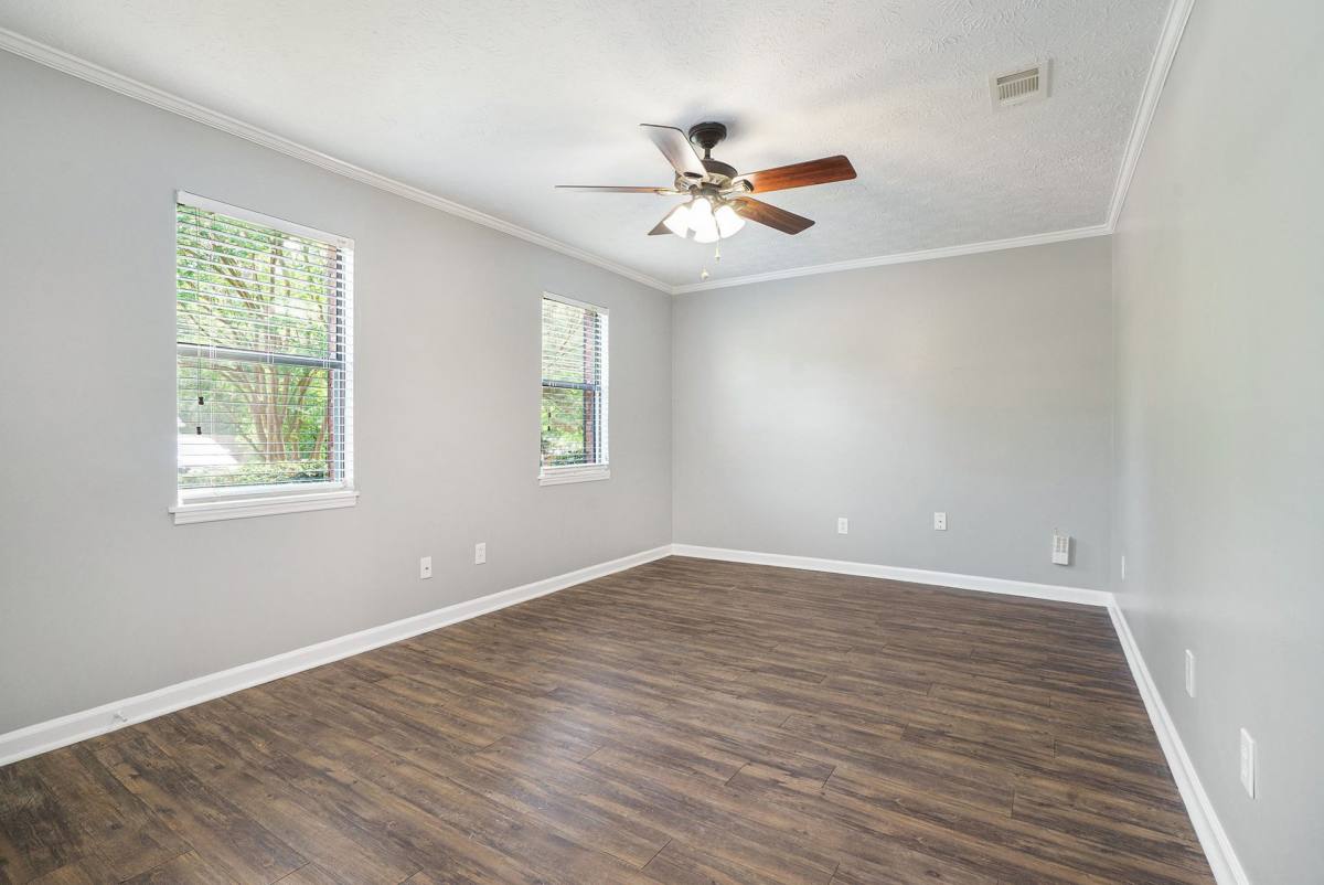 Townhouse for rent at 104 Oak Park Court, Athens, GA 30605