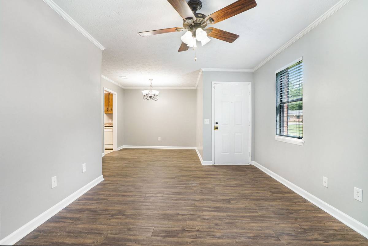 Townhouse for rent at 104 Oak Park Court, Athens, GA 30605