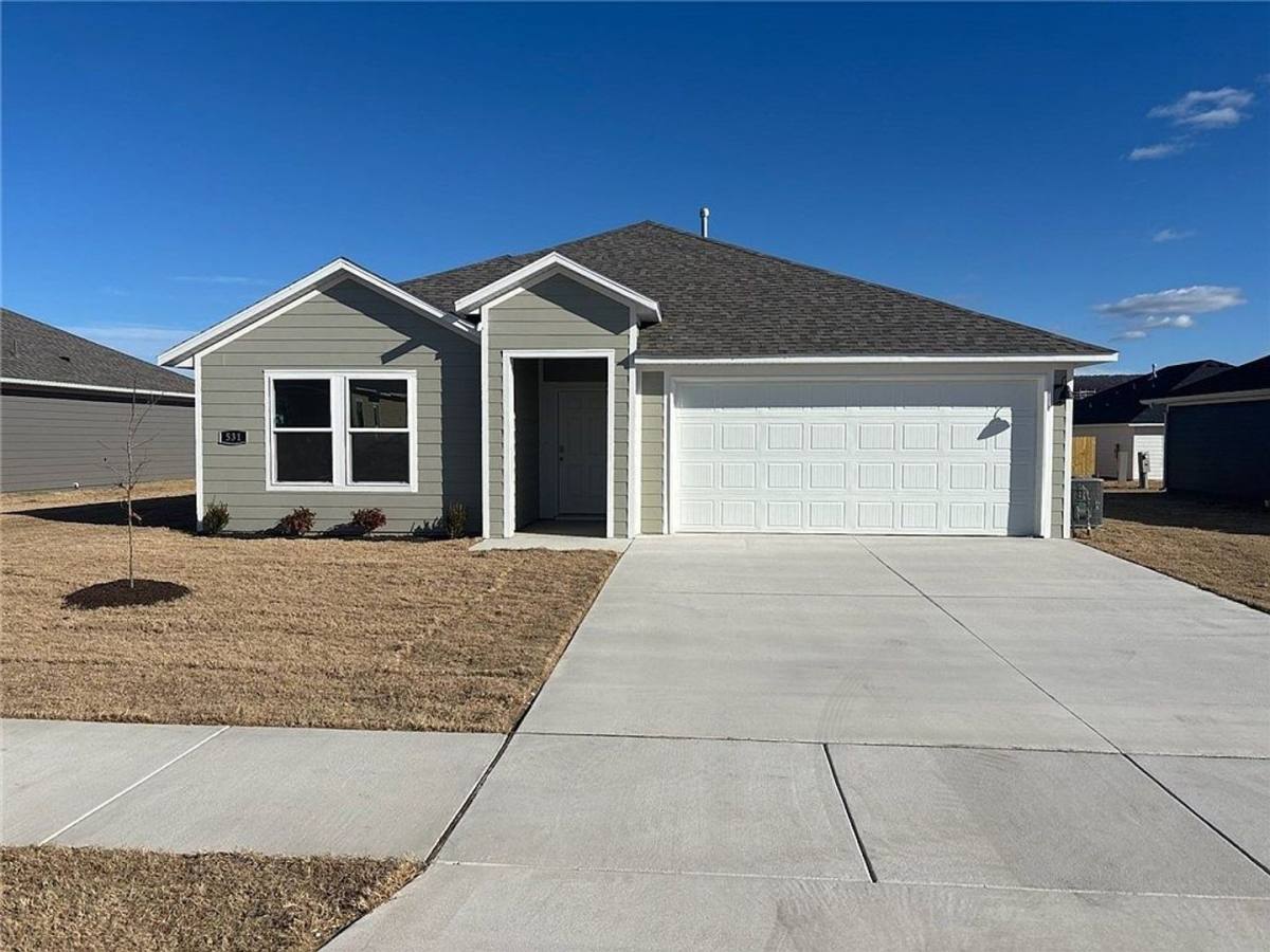 House for rent at 540 Mac St, Prairie Grove, AR 72753