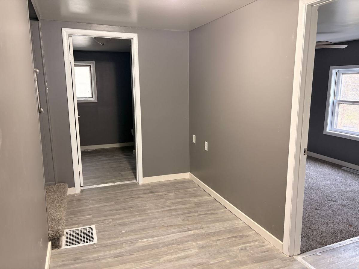House for rent at 2002 Garfield St, Clinton, IA 52732