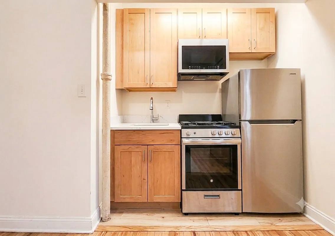 Apartment for rent at 328 W 83rd St #3A, New York, NY 10024