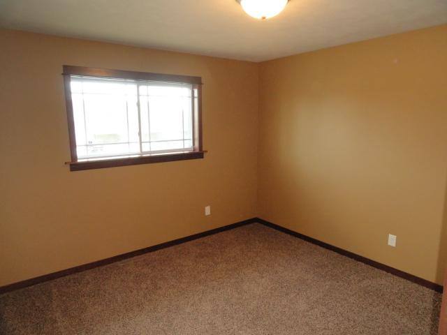 Townhouse for rent at 1233 17th Ave S, Brookings, SD 57006