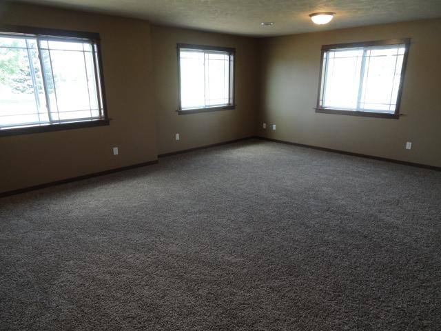 Townhouse for rent at 1233 17th Ave S, Brookings, SD 57006