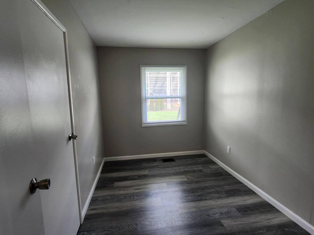 House for rent at 87 Poe Lane, Xenia, OH 45385