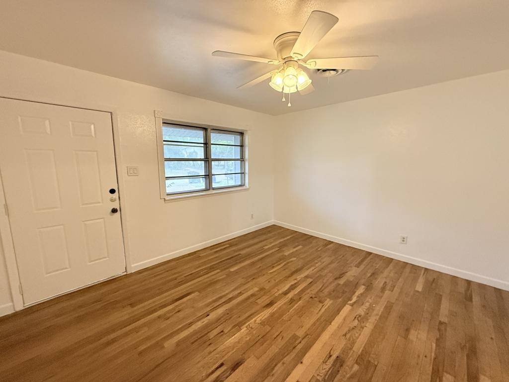 House for rent at 1005 S 11th St, Copperas Cove, TX 76522