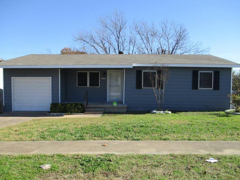House for rent at 1005 S 11th St, Copperas Cove, TX 76522
