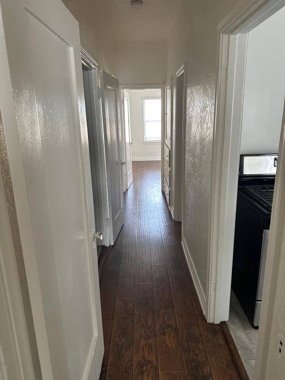 Apartment for rent at 1431 - 1433 1 2 W 36th St, Los Angeles, CA 90018