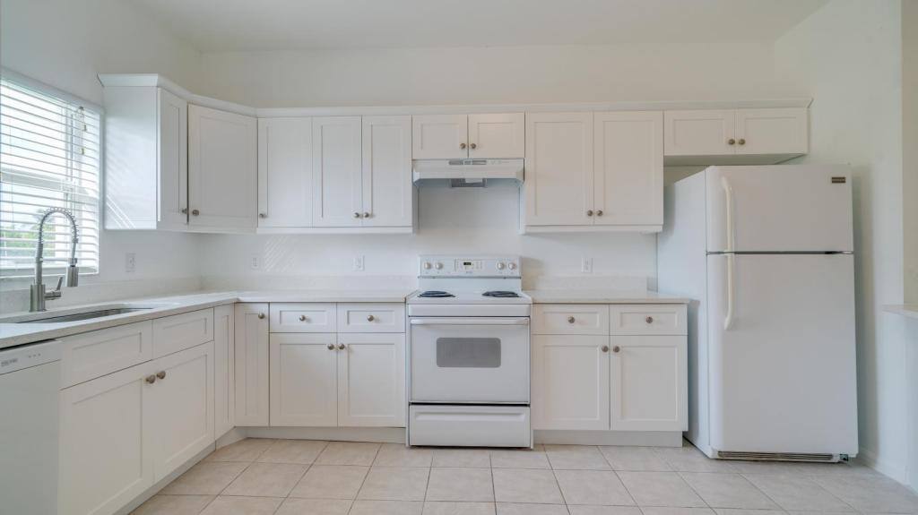 Apartment for rent at 5612 Rose Garden #204, Cape Coral, FL 33914