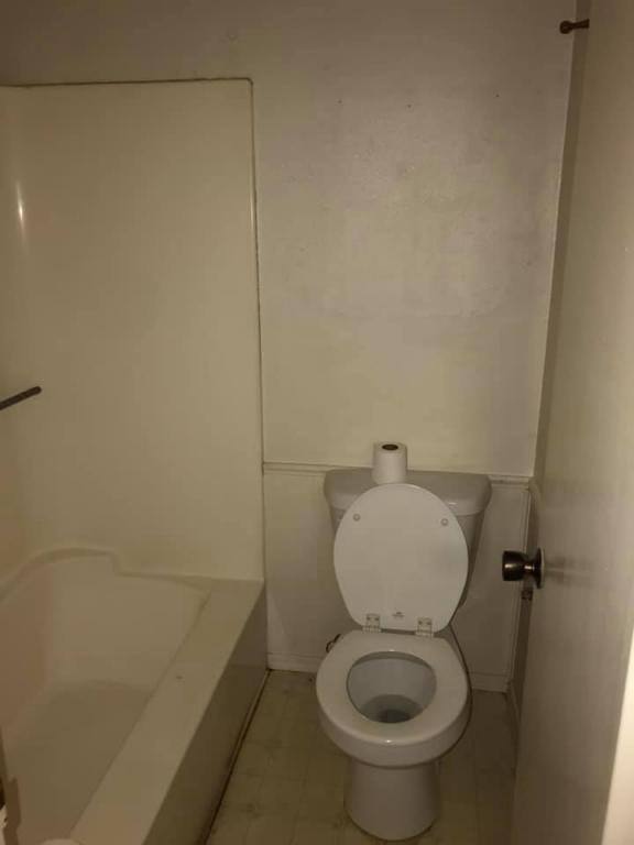 Apartment for rent at 211 S Main St #8, Okeene, OK 73763