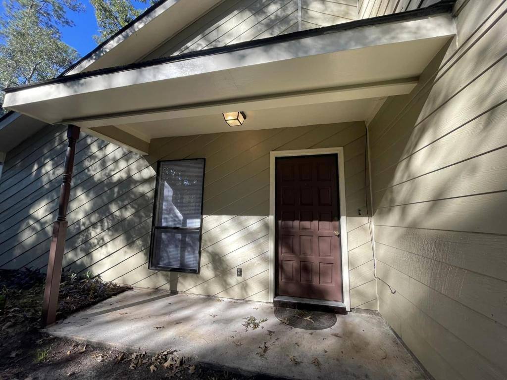 House for rent at 129 Mead Court, Mandeville, LA 70448