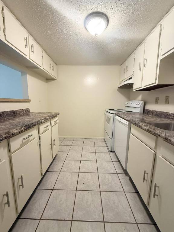 Townhouse for rent at 1625A 42nd St, Kenner, LA 70065