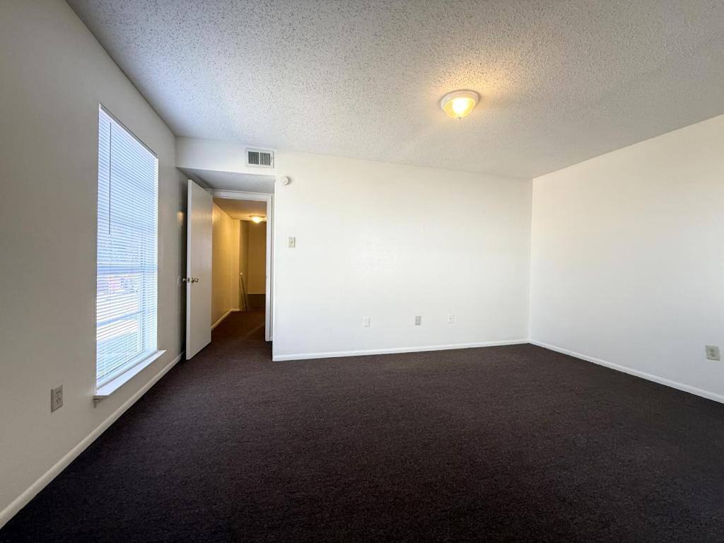 Townhouse for rent at 1625A 42nd St, Kenner, LA 70065