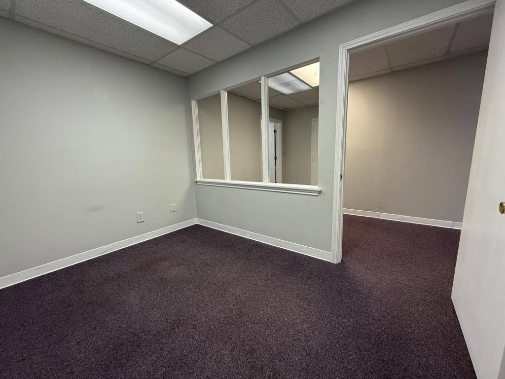 Apartment for rent at 4323 Division St, Metairie, LA 70002