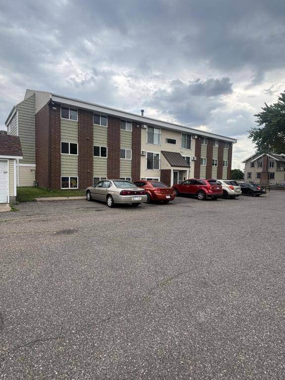 Apartment for rent at 1217 4th Ave S, Saint Cloud, MN 56301