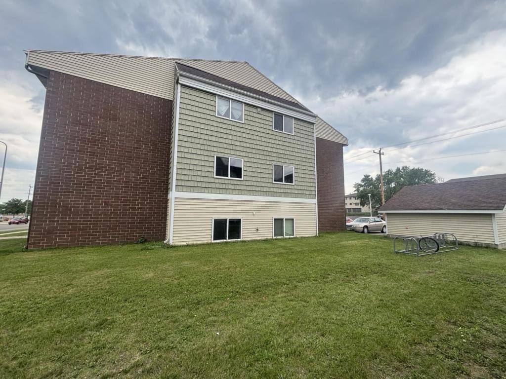 Apartment for rent at 1217 4th Ave S, Saint Cloud, MN 56301