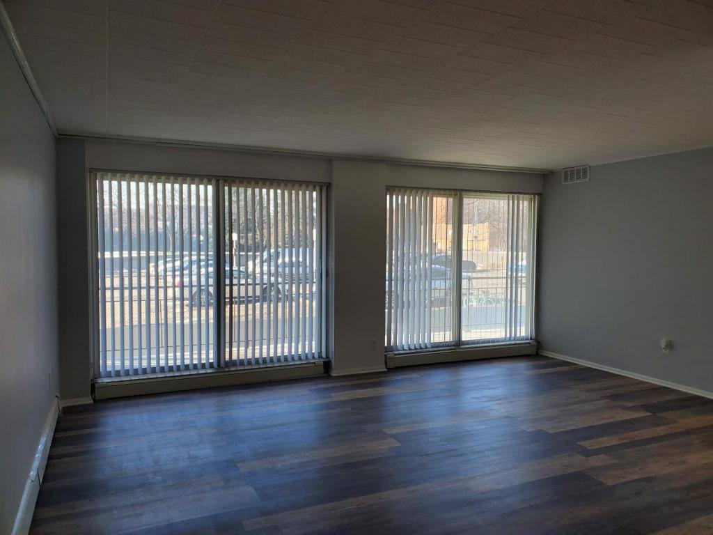 Apartment for rent at 8300 E Jefferson, Detroit, MI 48214