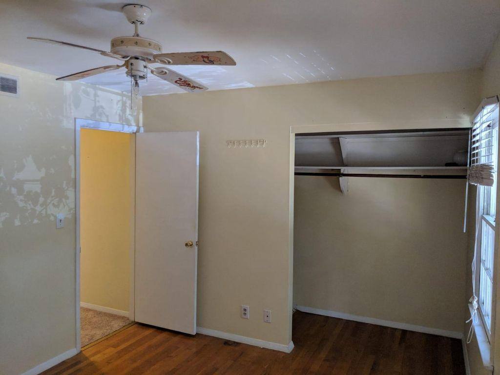 Townhouse for rent at 2914-C Saint Marks Rd, Winston Salem, NC 27103