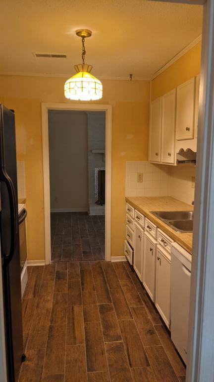 Townhouse for rent at 3107 Burke Mill Court, Winston Salem, NC 27103