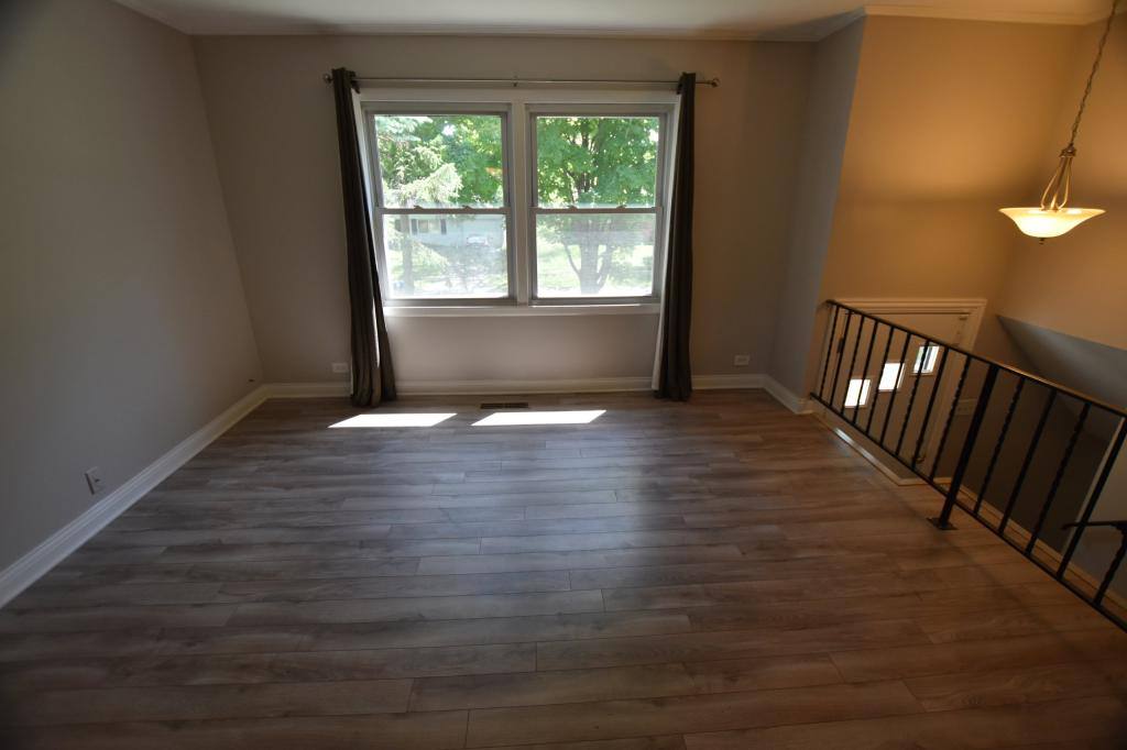 House for rent at 7852 Sprucewood Ave, Woodridge, IL 60517