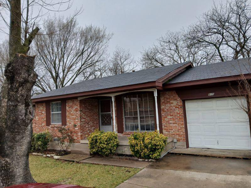 House for rent at 905 Royal St, Forney, TX 75126