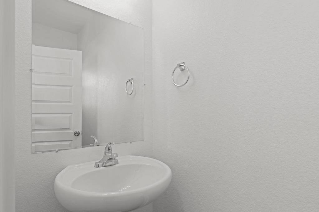 Townhouse for rent at 1924 Royal Loop, Belton, TX 76513
