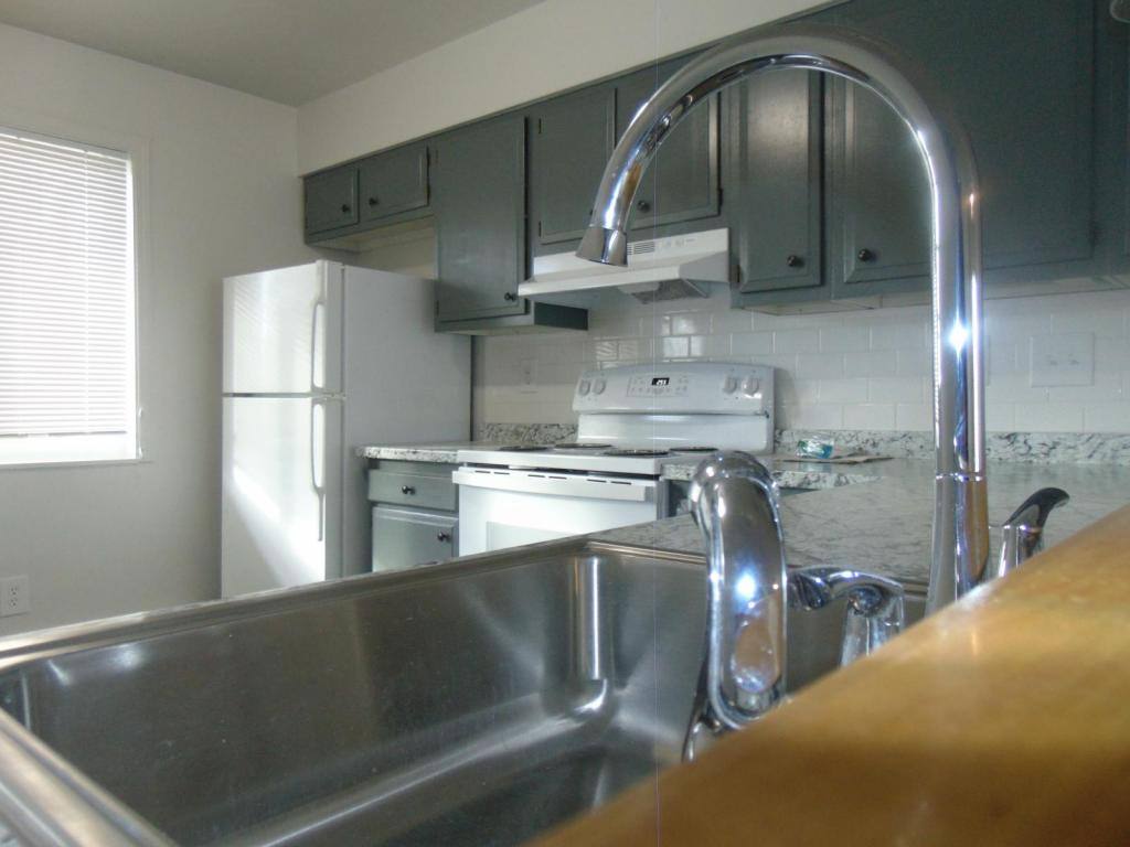 Apartment for rent at 1492 E 5th St, Loveland, CO 80537
