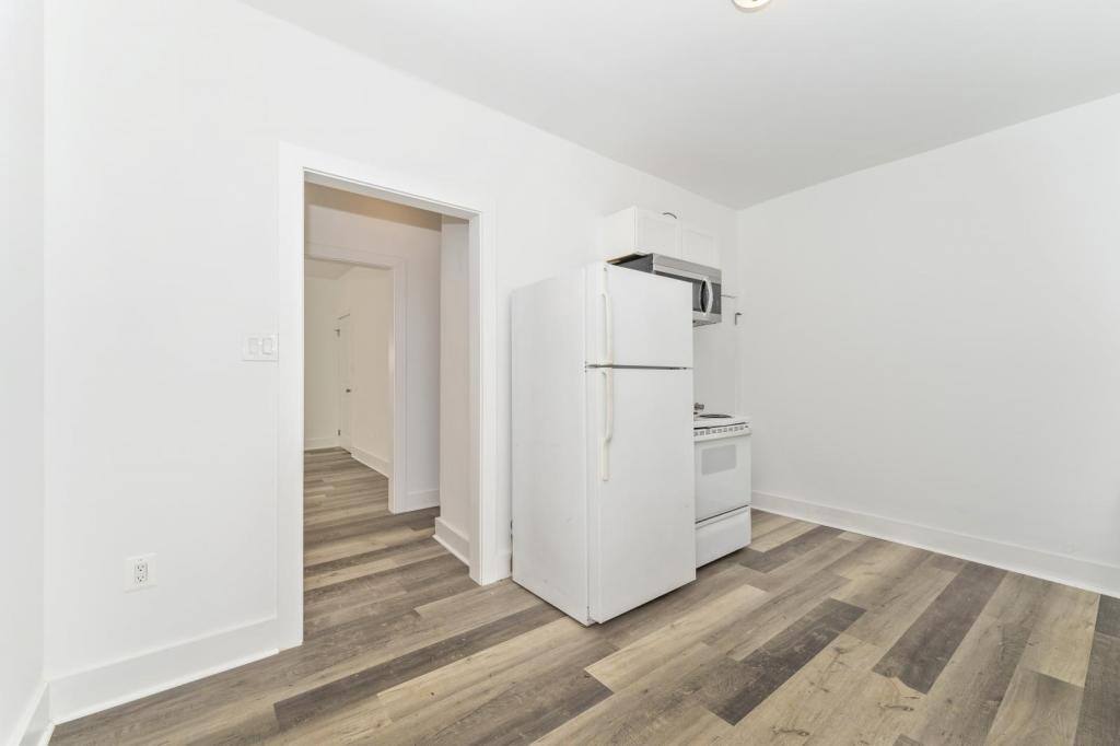 Apartment for rent at 111 E 7th St, Frederick, MD 21705