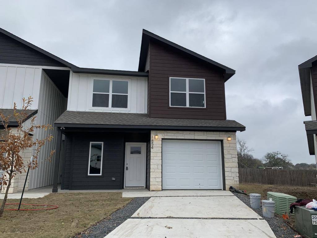 Townhouse for rent at 1854 Royal Loop, Belton, TX 76513