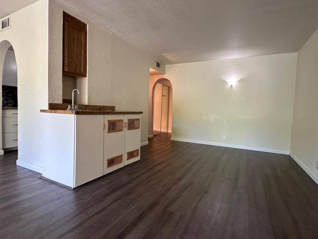 Apartment for rent at 2422 Larkspur Lane #221, Sacramento, CA 95825
