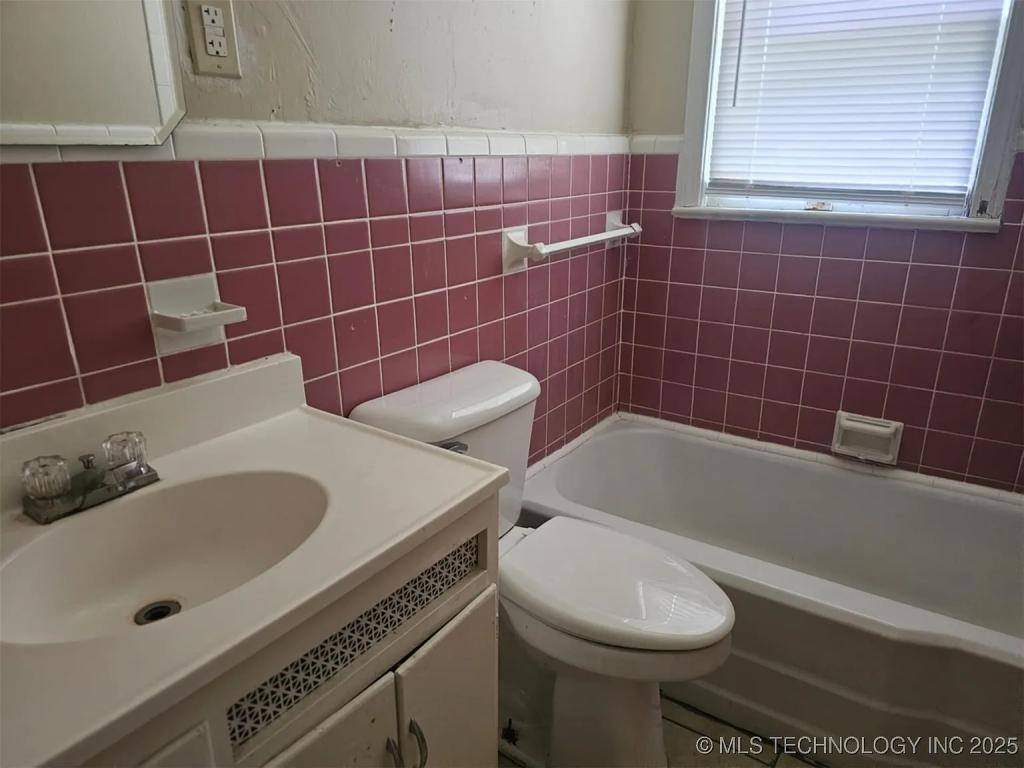 House for rent at 514 15th Ave NW, Ardmore, OK 73401