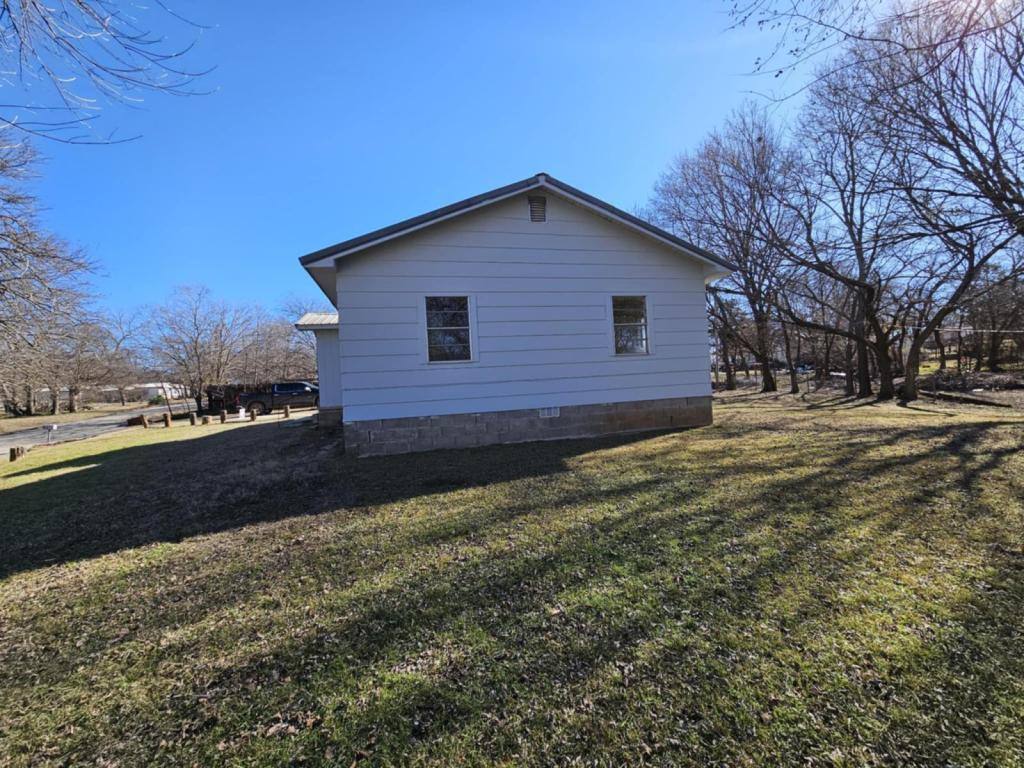 House for rent at 517 E Vanita, Sulphur, OK 73086
