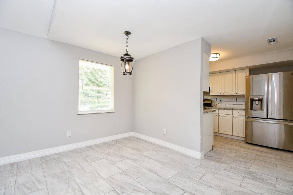 House for rent at 5811 Greencraig Dr, Houston, TX 77035