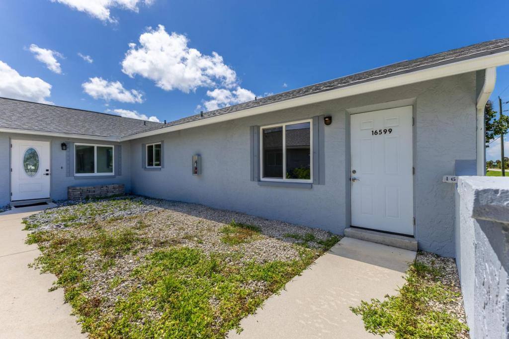 Condo for rent at 16599 Davis Rd, Fort Myers, FL 33908