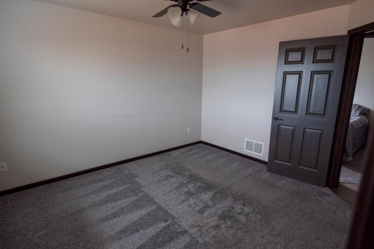 House for rent at 1240 Kodiak Dr, Box Elder, SD 57719