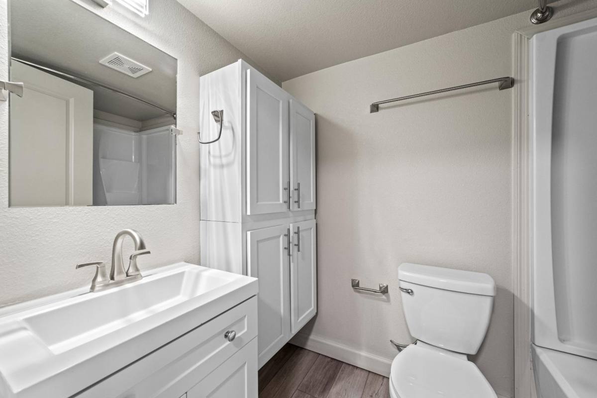 Apartment for rent at 8050 Baymeadows Circle W #4108, Jacksonville, FL 32256