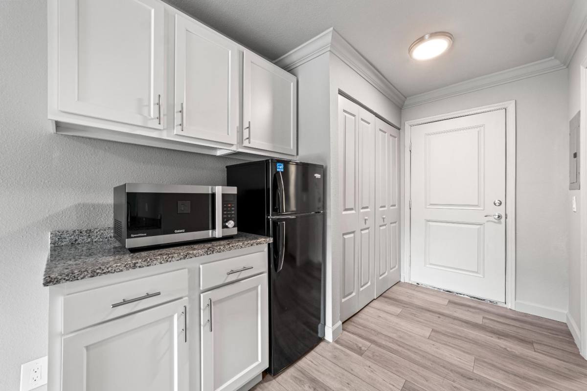 Apartment for rent at 8050 Baymeadows Circle W #4108, Jacksonville, FL 32256